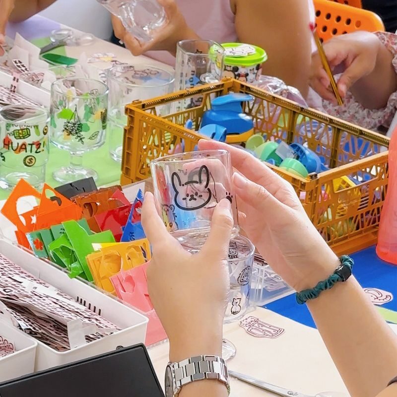 Glass Decal & Suncatcher Workshop by The Cozy Cabin - A suncatcher offers a quicker finish