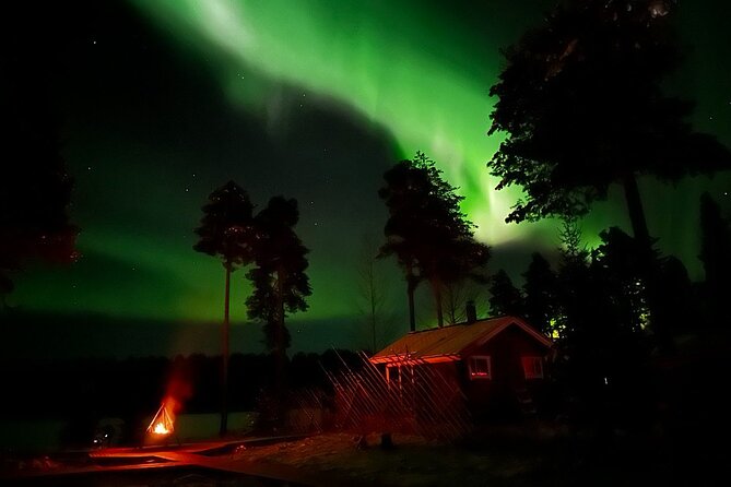 Glass Igloo Campfire Dinner Under Northern Lights - Northern Lights Viewing at the Campfire