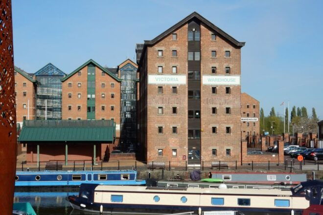 Gloucester: Quirky Self-Guided Smartphone Heritage Walks - Full Description