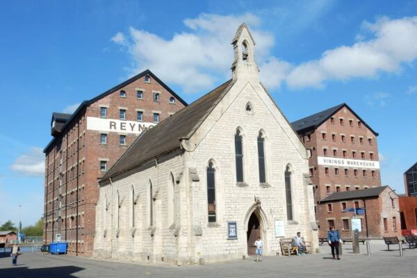 Gloucester: Quirky Self-Guided Smartphone Heritage Walks - Directions