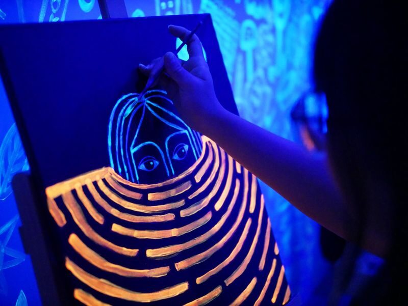 Glow in the Dark, Canvas or Tote Bag Art Jamming - Is the price good value?