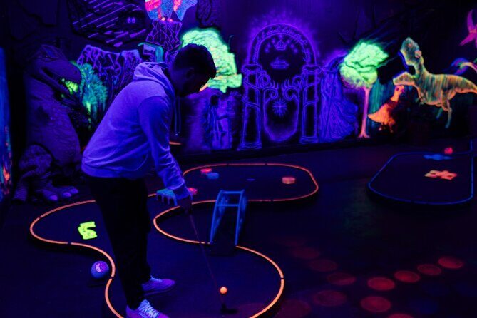 Glow in the Dark Mini Golf in Queenstown - FAQs