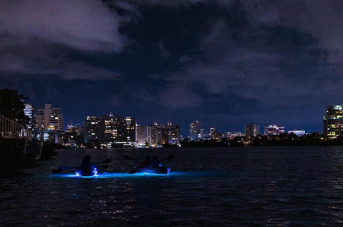 Glow Kayak Night Tour in Condado Lagoon - FAQ