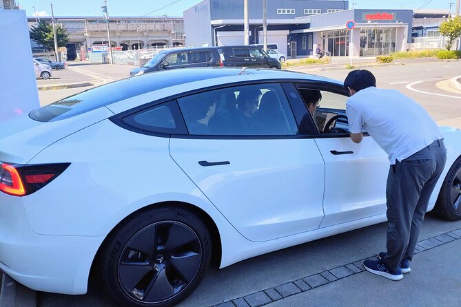 Go Anywhere With a Tesla Rental Car (Free Plan) - Tesla Rental Locations