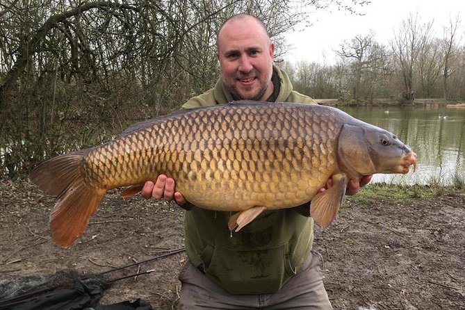 Go Fishing in London - Location Details