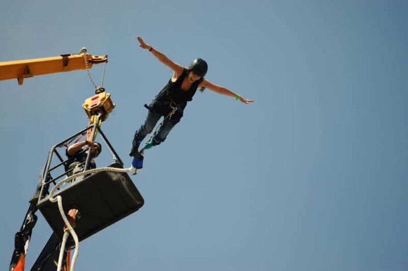 Goa: Bungee Jumping - An In-Depth Look at Goa’s Bungee Jumping Experience