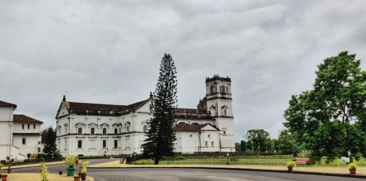 Goa: Private Full-Day Sightseeing Highlights Tour - Cultural Heritage Sites
