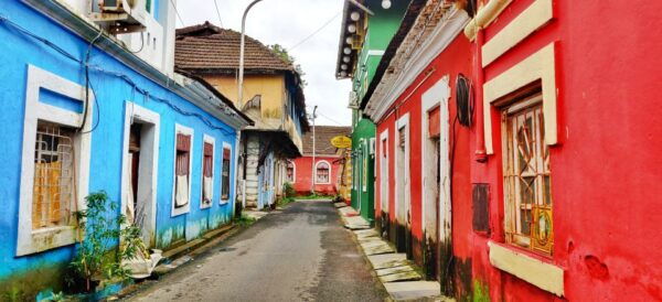 Goa: Private Full-Day Sightseeing Highlights Tour - Tour Inclusions and Reviews