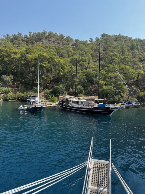 Gocek: Yacht Trip and 12 Island Full-Day Tour With Lunch - Tour Duration and Starting Times