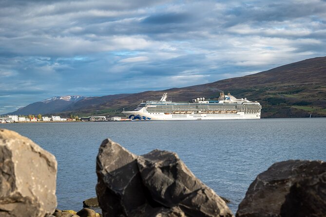 Godafoss Waterfall & Geothermal Baths From Akureyri Port - Traveler Photos