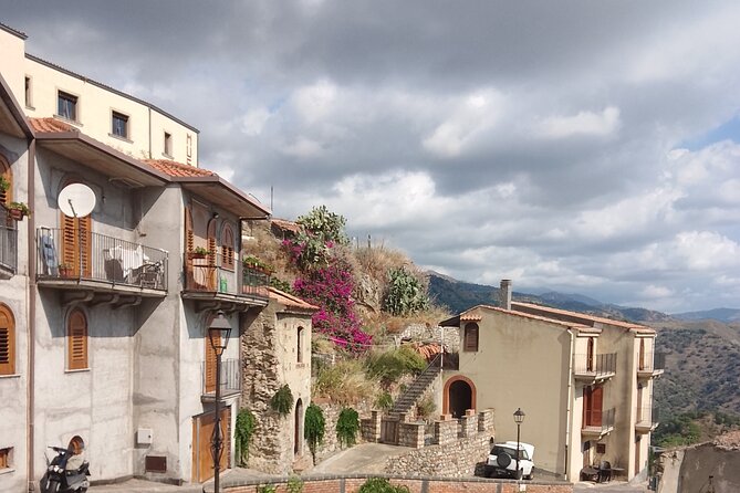 Godfather Guided Private Tour With Visit to Two Other Countries - Pricing and Inclusions