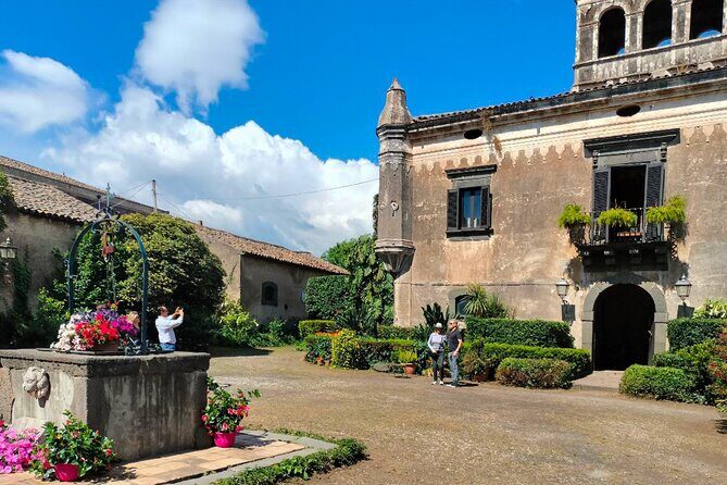 Godfather tour - Good To Know