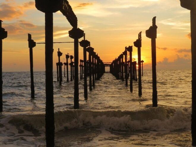 Gods Own Place-Kerala Tour - Vibrant Kovalam Beaches