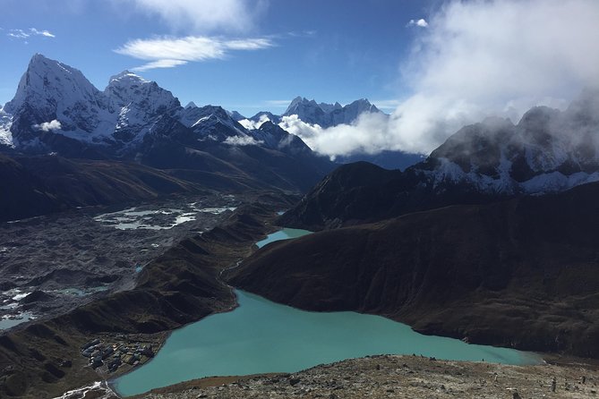 Gokyo Lakes And Renjola Pass Trek - 12 Days - Trek Overview