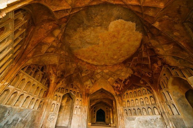 Golconda Fort & Hyderabad City Tour - Confirmation Details