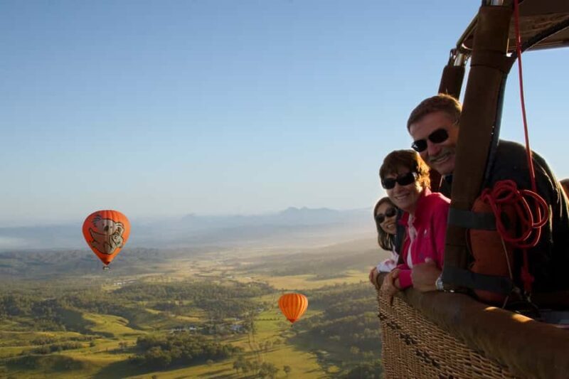Gold Coast: Hot Air Balloon Flight, Sparkling Wine & Photos - Good To Know
