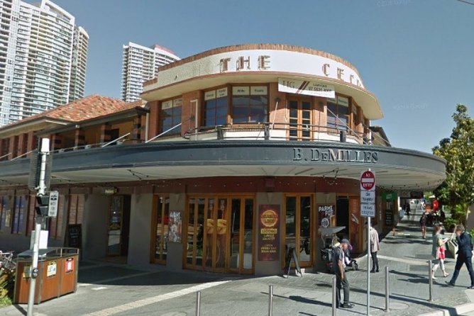 Gold Coast Scavenger Hunt: Gold Coast Community Charm - App-led Experience