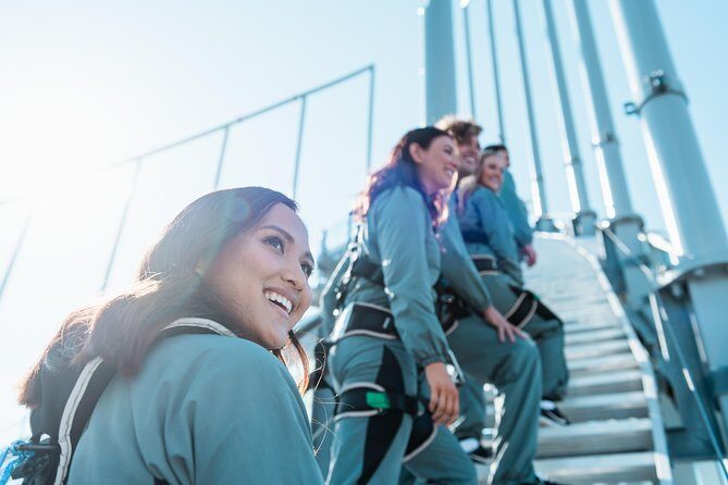 Gold Coast SkyPoint Climb: Day Climb - Gold Coast SkyPoint Climb: Day Climb – A Thrilling Perspective of Surfers Paradise