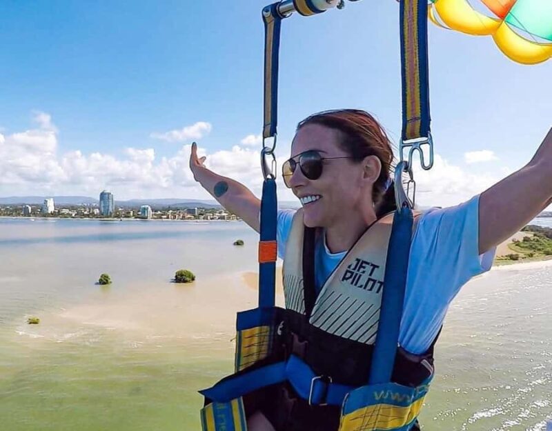 Gold Coast: Surfers Parasailing with Free Photos - Group Size and Personal Touch