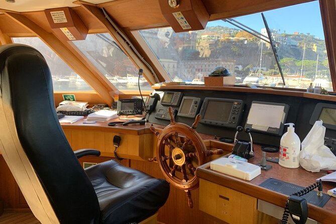 Gold Cruise Positano and Amalfi (From Sorrento, Seiano or C.Stabia) - Accessibility Information