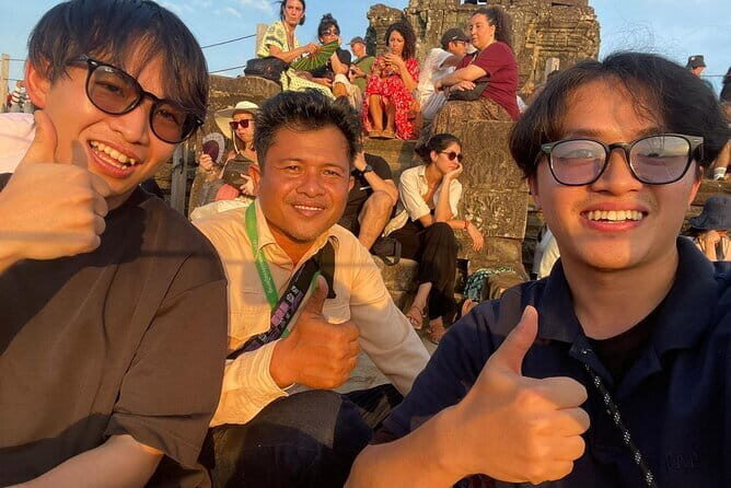 Golden Angkor Wat 2 Days Private Tour With Official Tour Guide - The Value of a Private Guided Tour in Angkor  