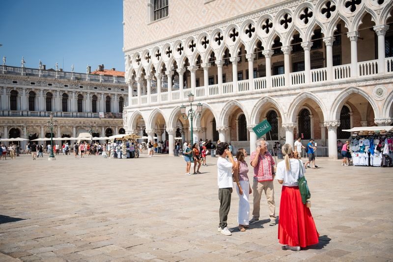 Golden Basilica, Ducal Palace, and Bridge of Sighs Tour - Across the Bridge of Sighs to the prisons