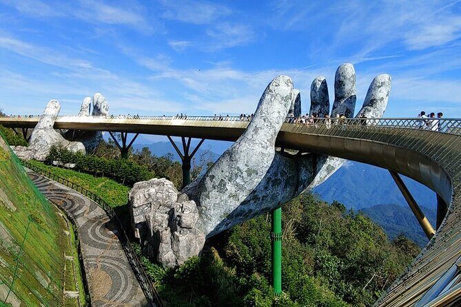 GOLDEN BRIDGE - Guided Tour in the Early Morning to Avoid Crowds - Good To Know