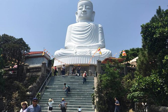 GOLDEN BRIDGE via Cable Car From HOTELS in DA NANG or HOI an City - Common Questions