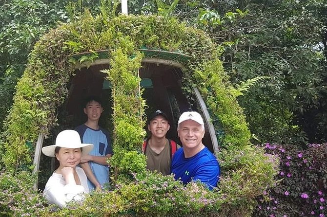 Golden Bridge With Both Hands & Ba Na Hills Private Tour - Attractions Highlights