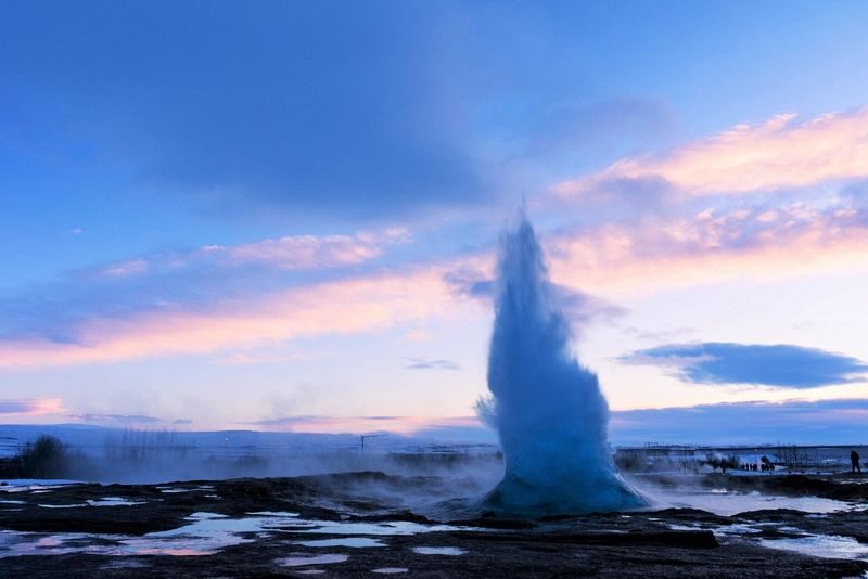 Golden Circle and Kerid Crater Day Tour - Eight hours, one large bus and a brisk rhythm