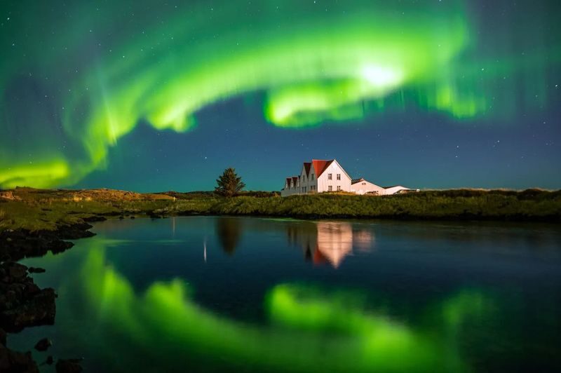 Golden Circle and Northern Lights Tour from Reykjavik - Gullfoss: a glacial river in a deep canyon
