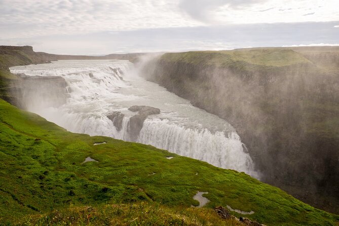 Golden Circle and Sky Lagoon Full-Day Tour - Geysir