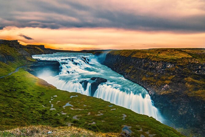 Golden Circle Cruise Arrival: Exclusive Small Group Tour - Meeting and Pickup Instructions