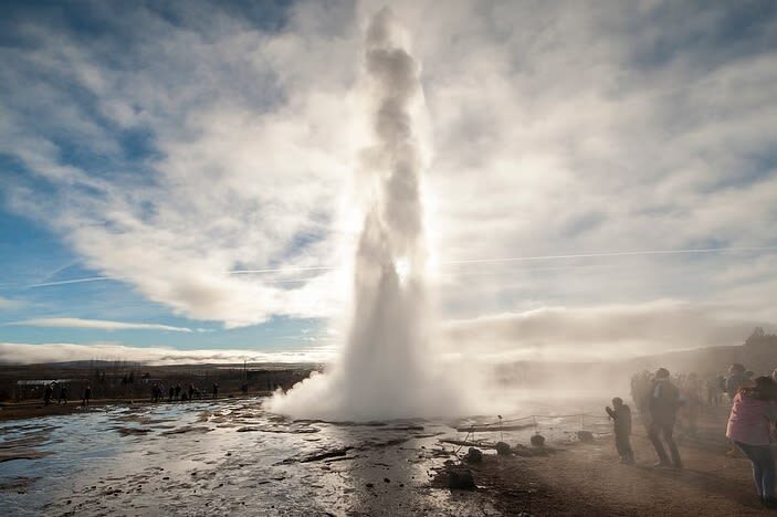 Golden Circle Tour & Blue Lagoon Comfort Admission - Blue Lagoon: a warm finish, with a clock attached