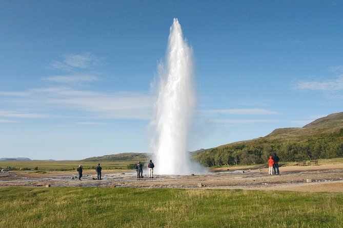 Golden Circle Tour Including Gullfoss and Geysir From Reykjavik - Inclusions and Services