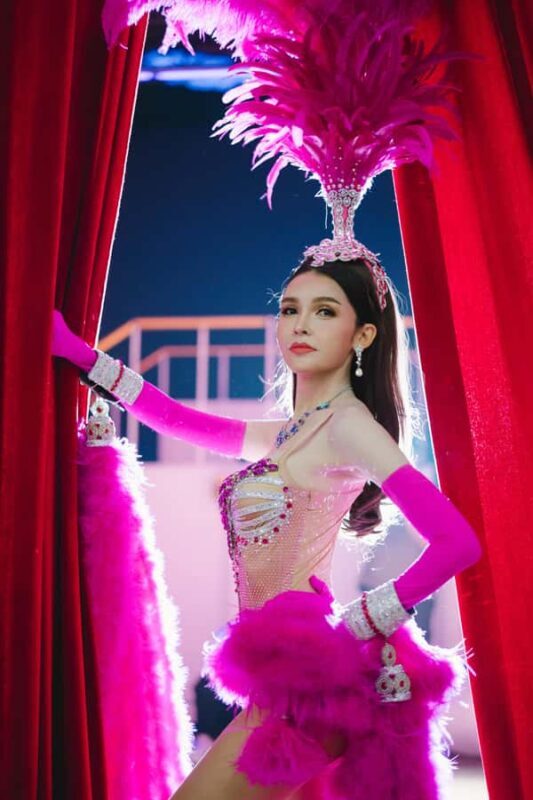 Golden Dome Show Experience: Elegant Performance in Bangkok - Good To Know