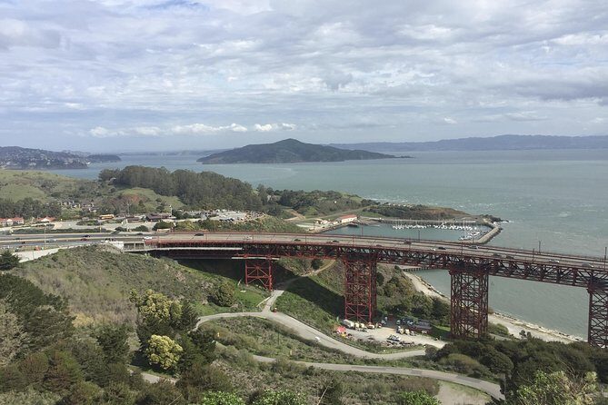 Golden Gate Bridge Bike Rental (Includes Free Helmet & Lock) - What to Expect at the Golden Gate Bridge