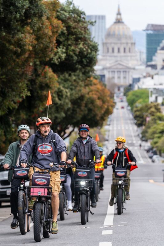 Golden Gate Bridge Guided Bike Tour with Bike Rental Day Pass - From Hyde Street to the waterfront