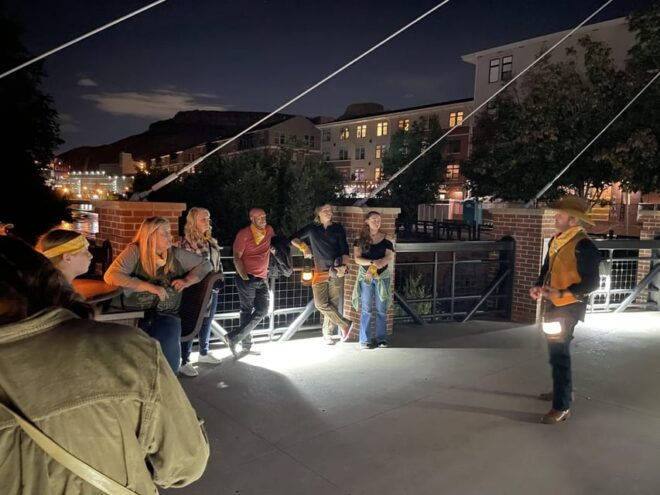 Golden Ghosts & Spirits Haunted Pub Crawl Tour - Parking and Meeting Point