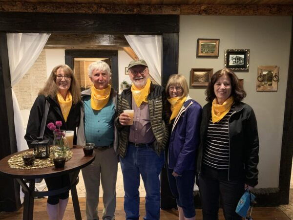 Golden Ghosts & Spirits Haunted Pub Crawl Tour - Engaging Storytelling