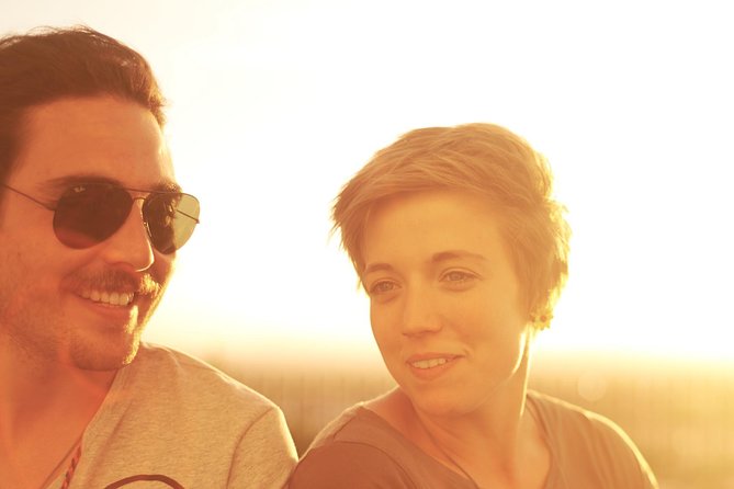 Golden Hour in Granada: Sunset Walking Tour With Play Granada - Pricing and Booking