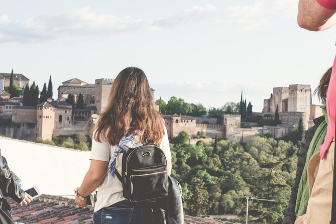 Golden Hour in Granada: Sunset Walking Tour With Play Granada - Common Questions