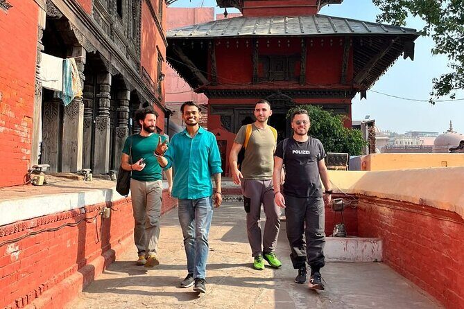 Golden Hour in Varanasi Sunset Walk and Ganga Aarti - A Deep Dive into the Tour Experience