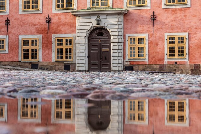 Golden Hour Photo Walk in the Heart of Stockholm - Additional Information