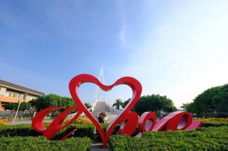 Golden Light and Gentle Breeze: A Day along Tamsuis Coast - What the Tour Includes and Excludes