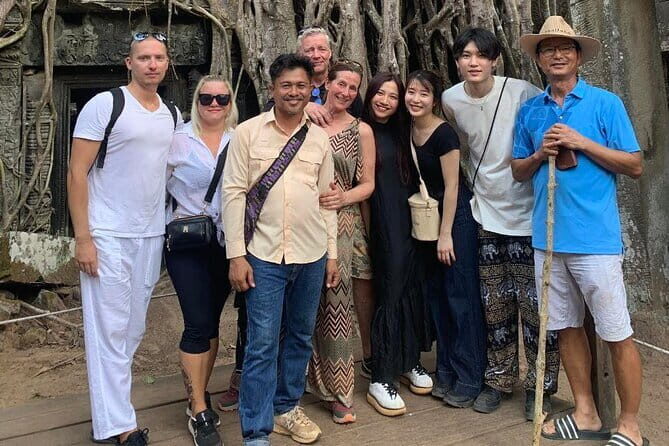 Golden Sunrise at Angkor Wat Private Guided Tour - Exploring the Itinerary in Detail