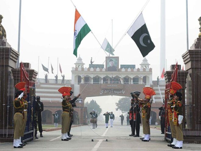 Golden Temple & Wagah Border in Amritsar With Lunch - Price and Inclusions