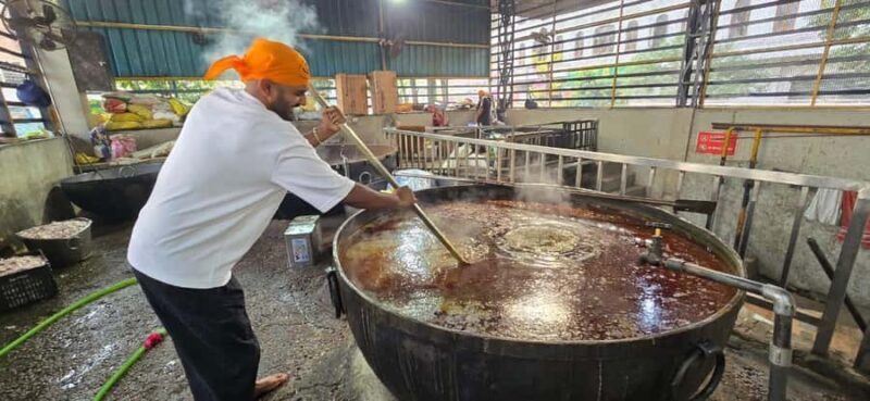 Golden Temple Walk with Jallianwala Bagh Stories - Good To Know