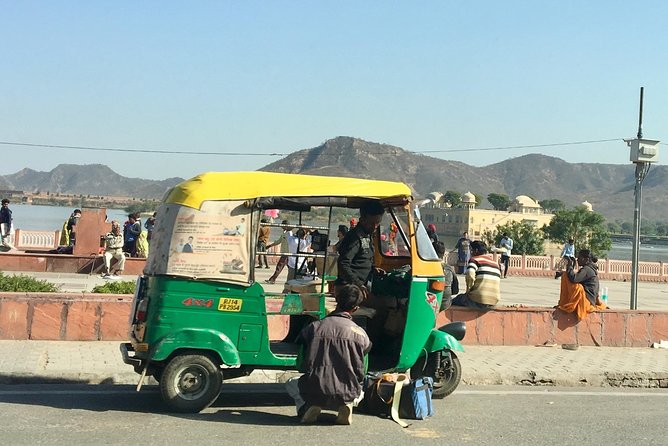 Golden Triangle - Accompanied 5-Day Budget Tour - Transportation Details