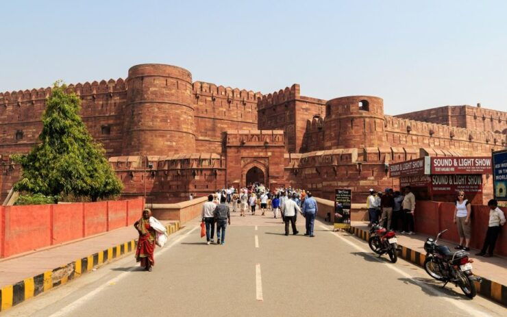 Golden Triangle India Tour With Nepal - Day 01: Delhi Arrival